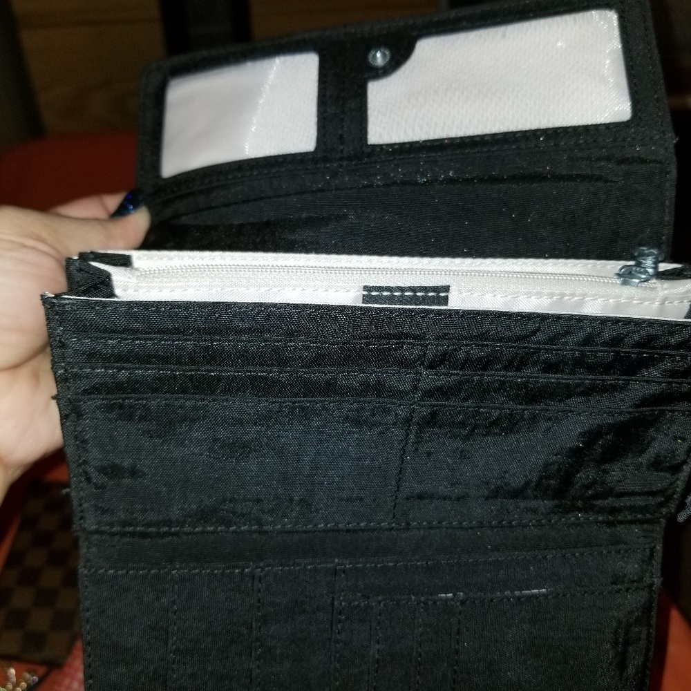 Wallet - Picture 3 of 4